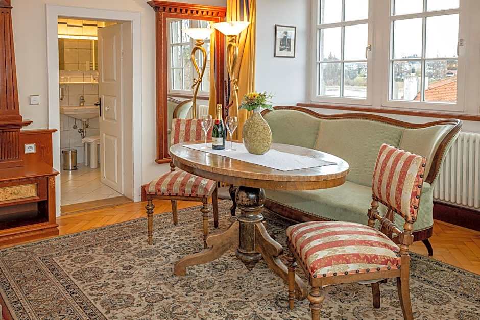 Schloss Hotel Wasserburg