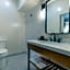 Best Western Plus Inn At The Vines
