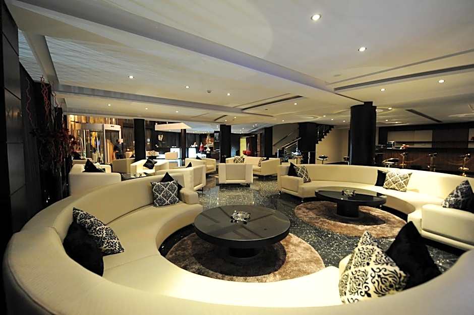 Rive Hotel
