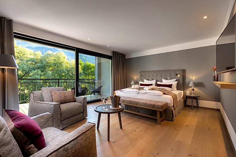 Photo 1 of 7 of Junior Suite, Mountain View