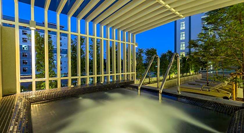 Kantary Hotel and Serviced Apartments Amata Bangpakong