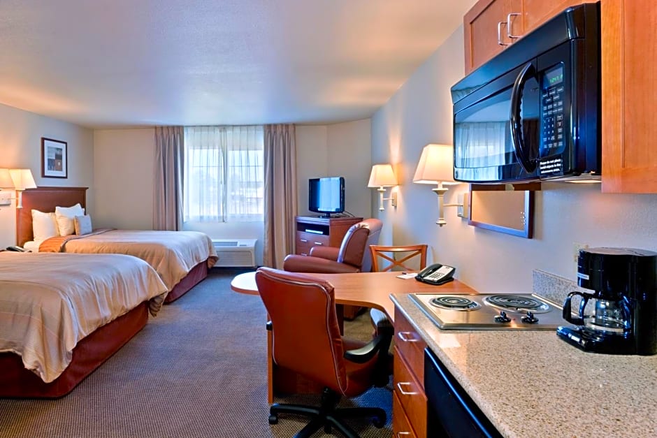 Candlewood Suites Lakewood, an IHG Hotel