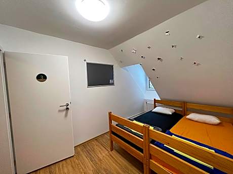 Twin Room with Mountain View