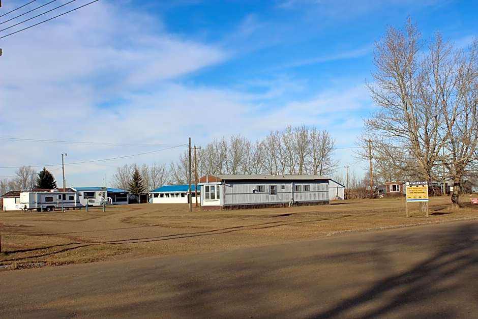 Raval Paradise Motel and RV Park