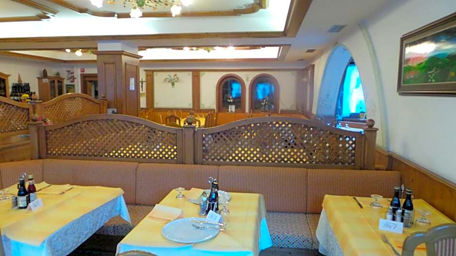 Hotel Pordoi - Fam Furgler