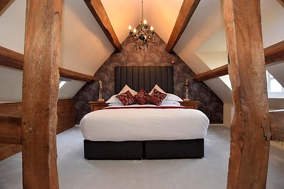 The Halford Bridge Inn