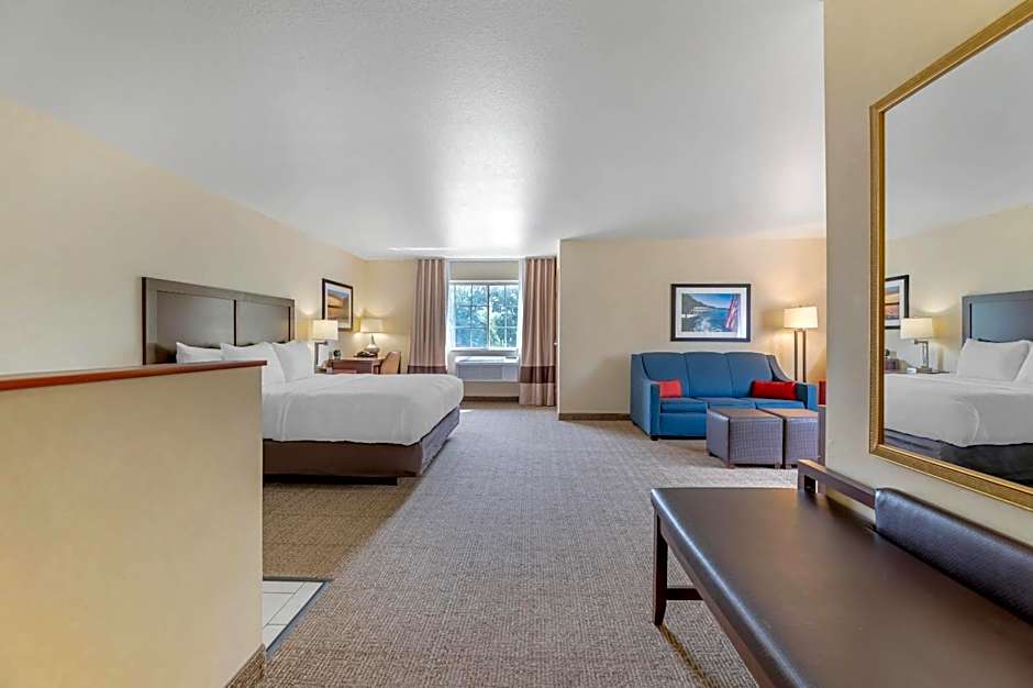 Comfort Suites Lake Geneva East