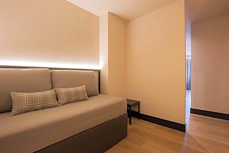 Triple Room (2 Adults + 1 Child)