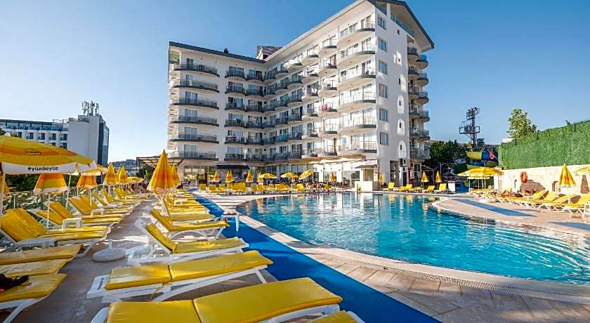 Arora Hotel