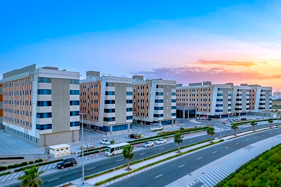 Best Western Plus Dubai Academic City