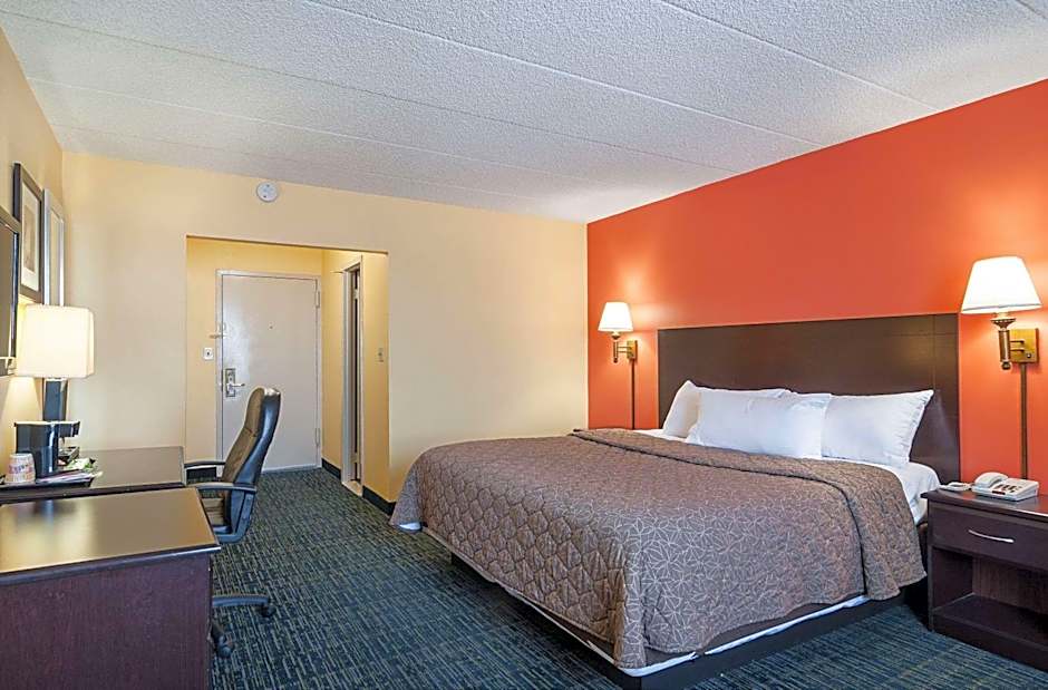 Rodeway Inn Meadowlands