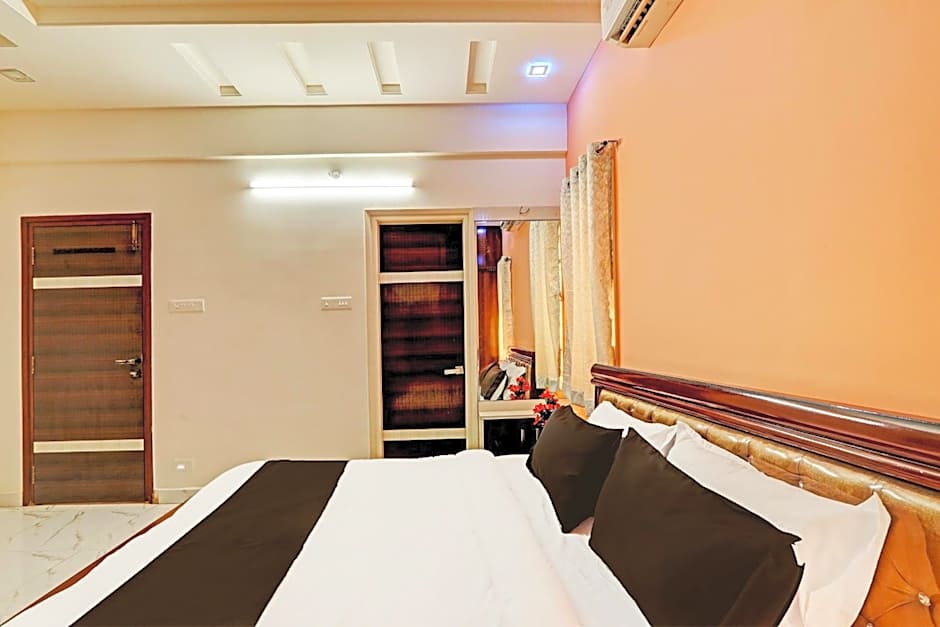 Collection O Q Suites Madhapur – Hyderabad, 