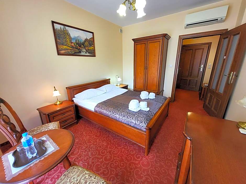 Hotel Hesperus