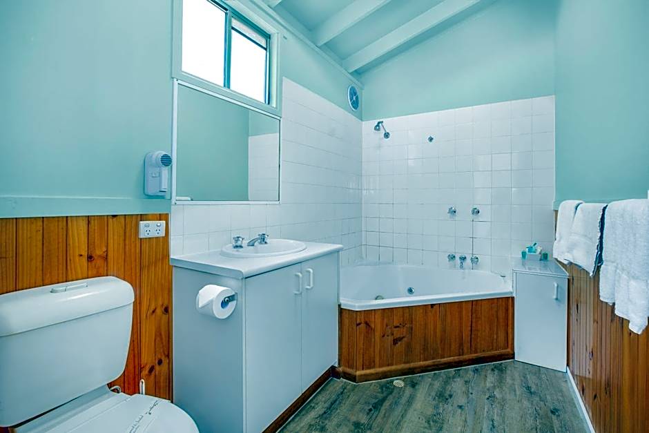 Breeze Holiday Parks - Halls Gap