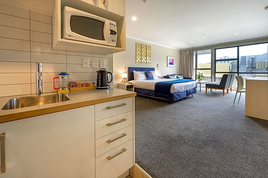 U Residence Hotel, Signature Collection by BW