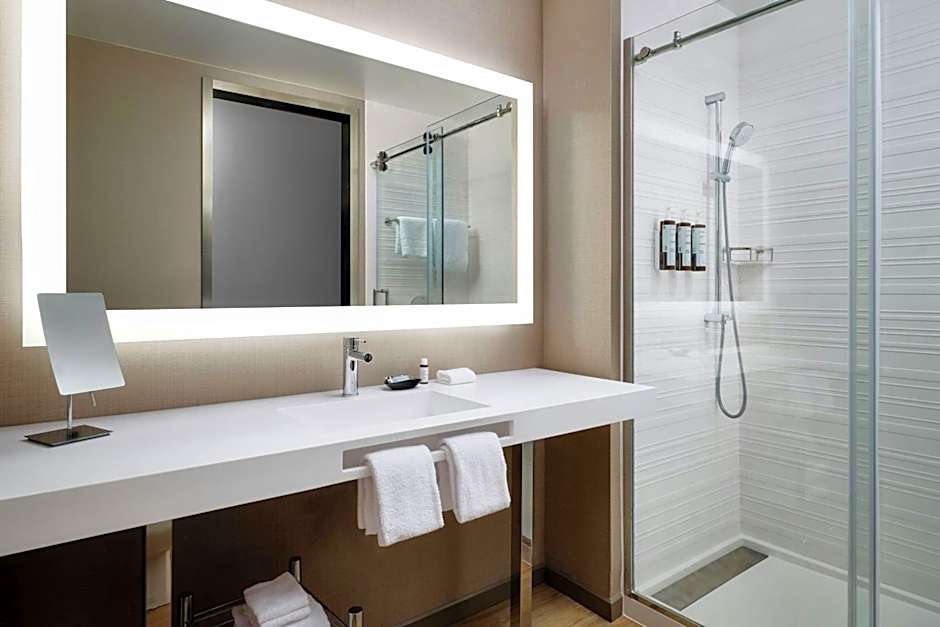 AC Hotel by Marriott Dayton