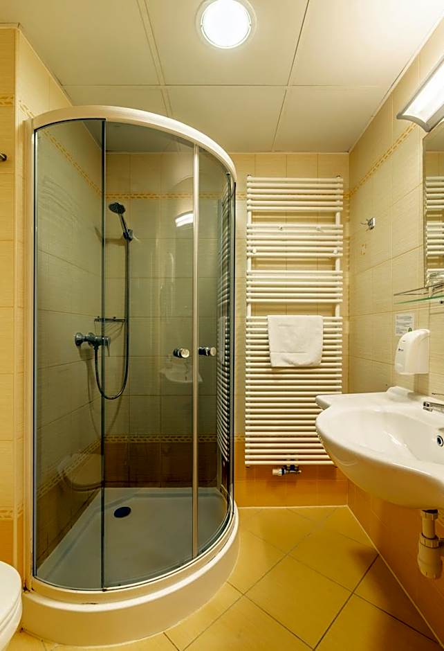 Aqua Hotel Termál