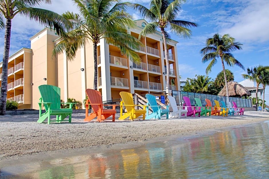 Hutchinson Island Hotel and Suites