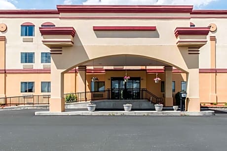 Econo Lodge Carlisle Central