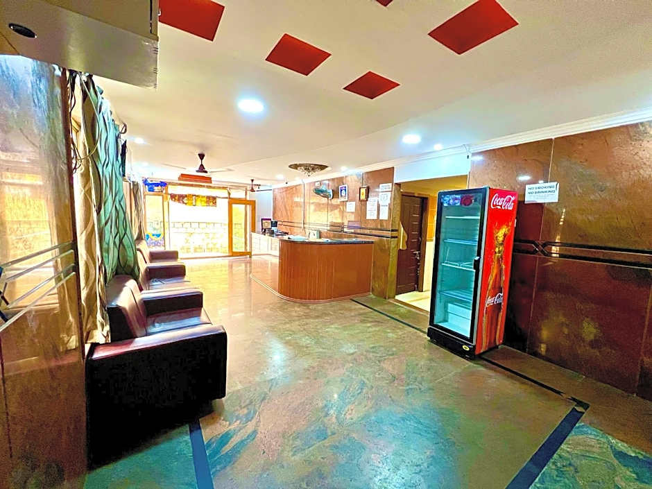 Hotel Govind Heights