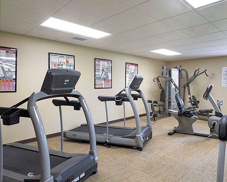 Suburban Studios Triadelphia - Wheeling at The Highlands