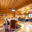 Woodland Park Lodges