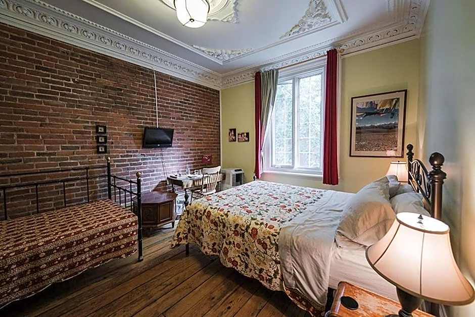 À l'Adresse du Centre-Ville