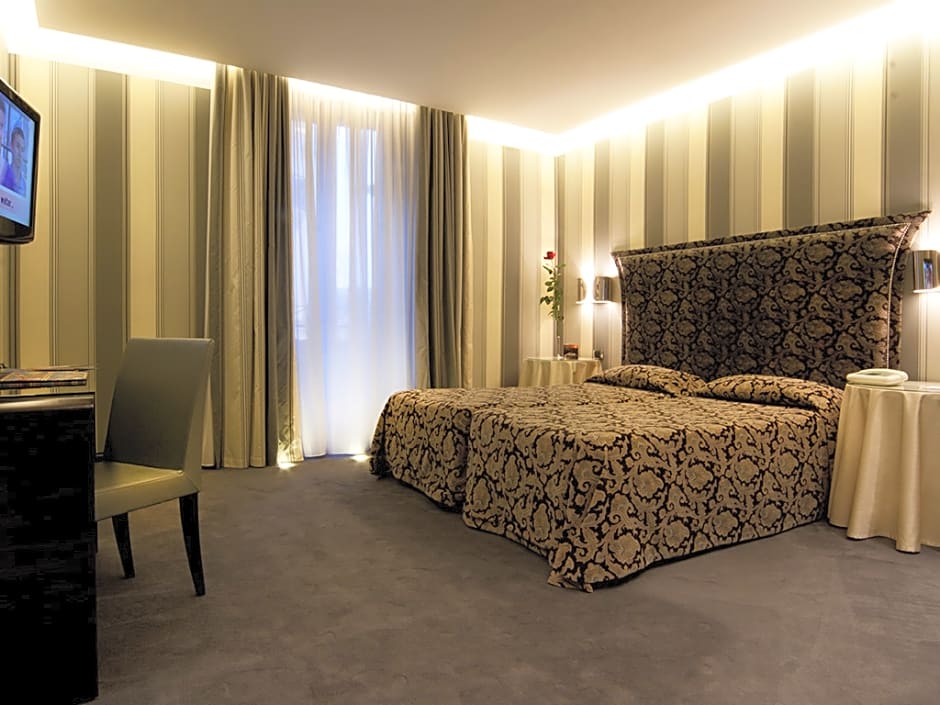 Marcella Royal Hotel