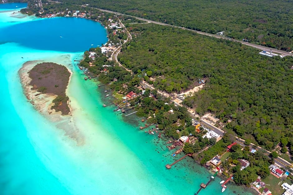 Hotel CasaBakal - A pie de Laguna - Bacalar