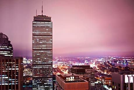 Studio Suite, 2 Queen Beds, City View, Corner (2 Queen Beds)