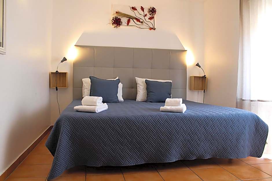 Oura Parque Apartamentos Turisticos