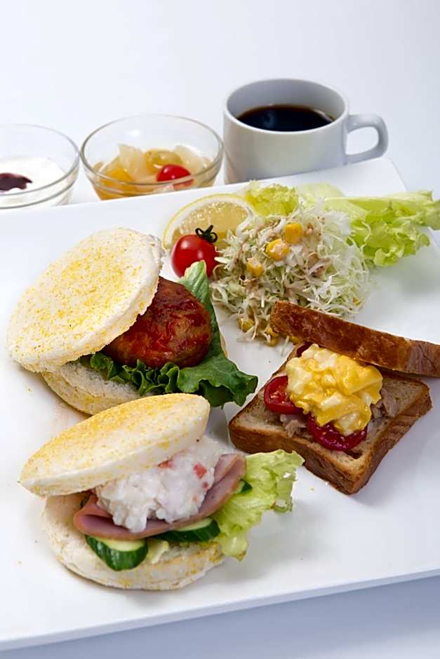 Ariston Inn Kanda Kitakyusyu Airport