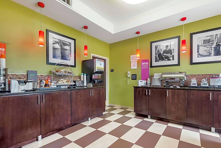 Hampton Inn By Hilton Brookhaven