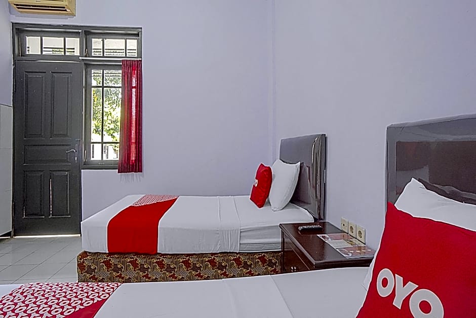 OYO Life 90589 Palem Garden Hotel