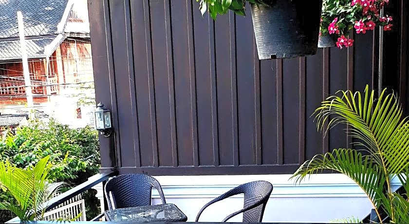 Pakhongthong Villa Saynamkhan Vat Nong