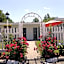 Claddagh Motel & Suites