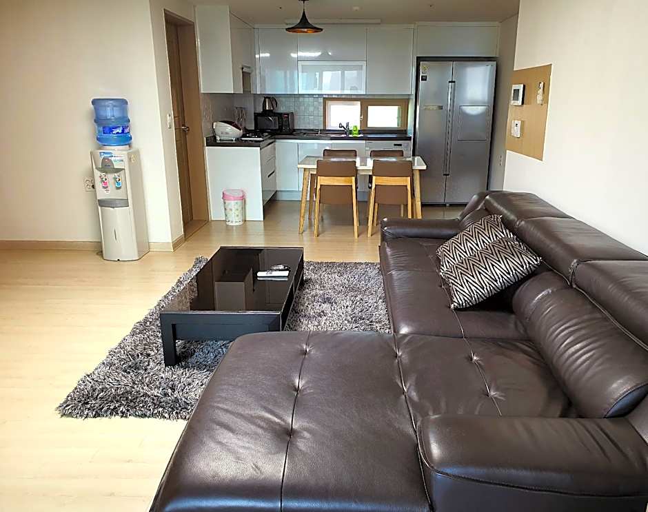 JS Residence Hotel Okpo