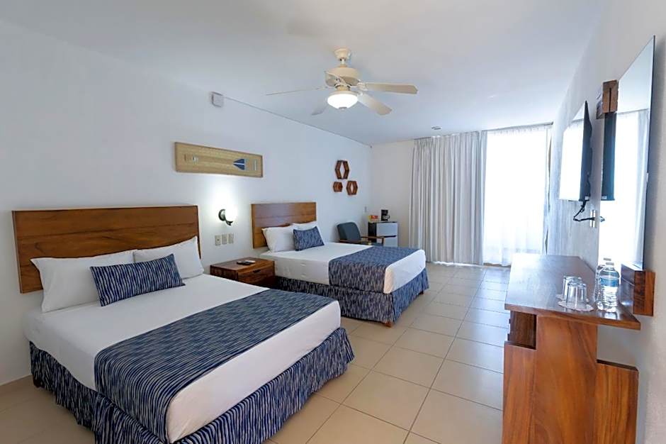 Costa Alegre Hotel & Suites