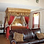 Woodrow House Bed & Breakfast