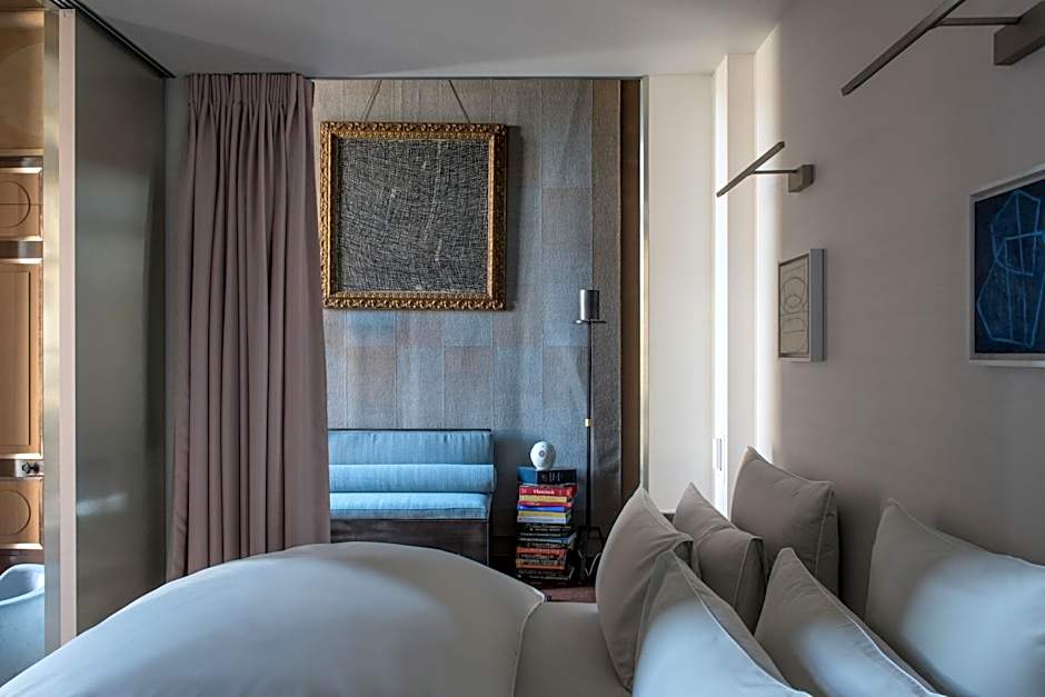 Cour des Vosges - Evok Collection