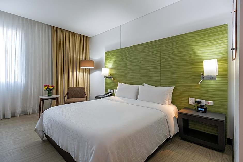 Photo 1 of 3 of Standard 1 Queen Bed