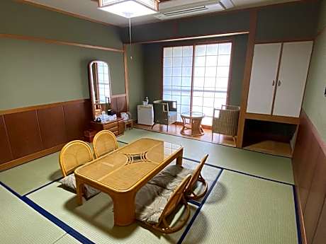 [Japanese room] [Non-smoking] [Ocean view]