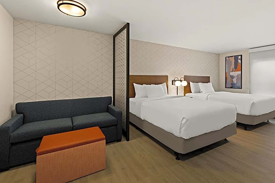 Everhome Suites Atlanta Newnan