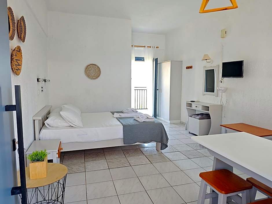 Emilia Apartments