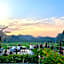 Liberty Hall Tam Coc Hotel & Villa