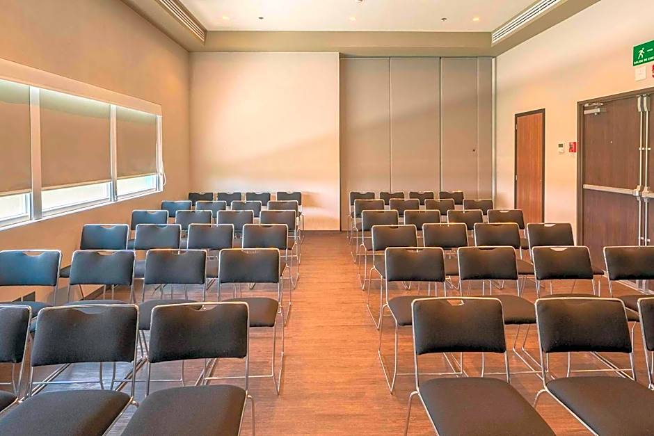 Hotel MX mas cuautitlan Izcalli, Trademark by Wyndham