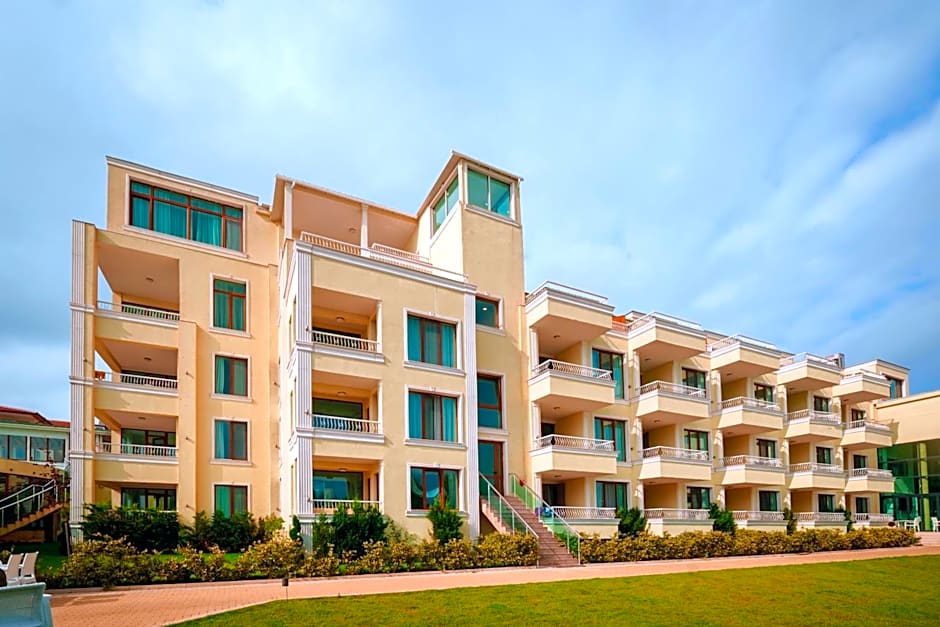 Hotel Perla Beach Luxury - All Inclusive &amp; Free Beach Access