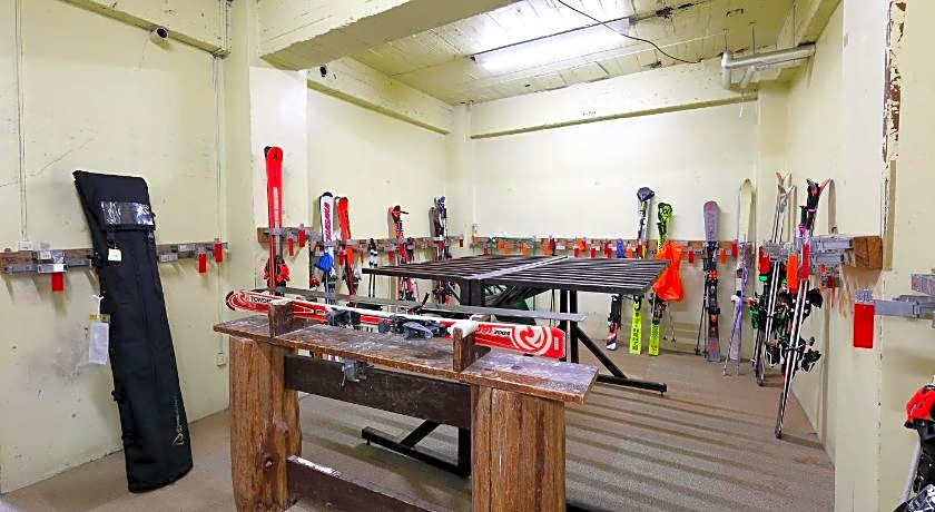 Ishiuchi Ski Center