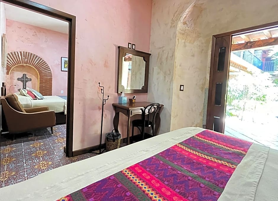 Hotel Siglo XVII Art Gallery