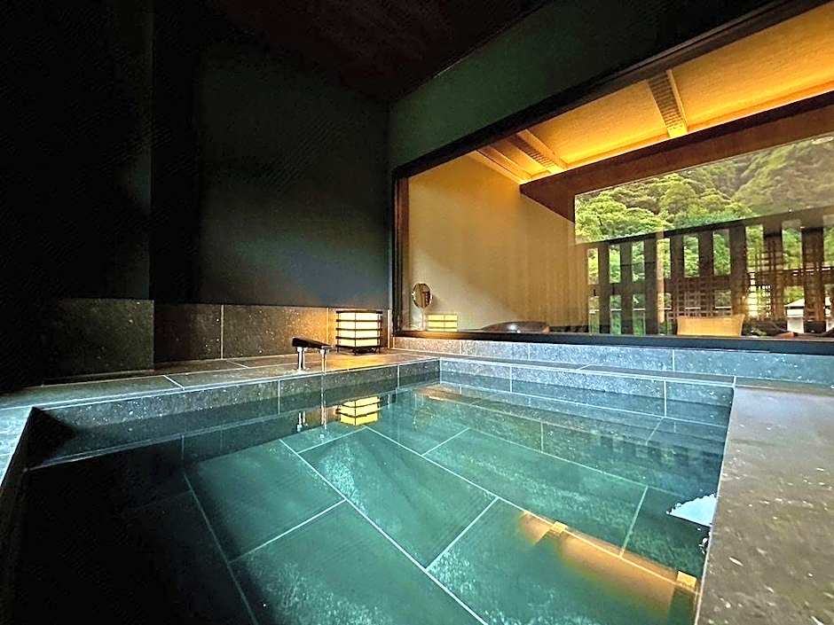 Iga AkameOnsen Taisenkaku